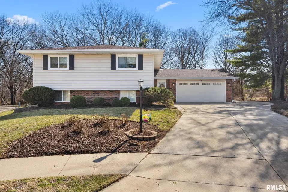 2400 W Cabana Court