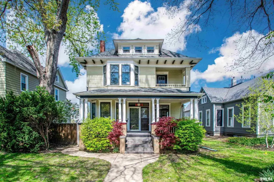 1635 W Moss Avenue