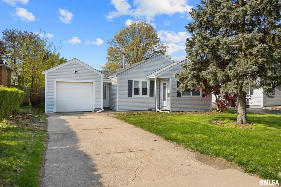 812 W Ridge Road