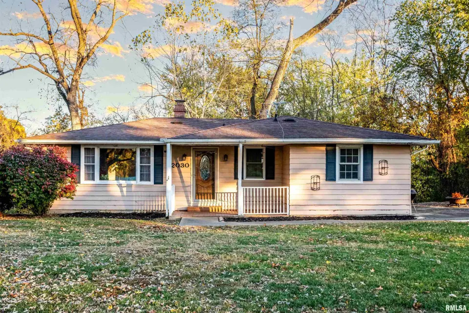 2030 N Boyd Avenue