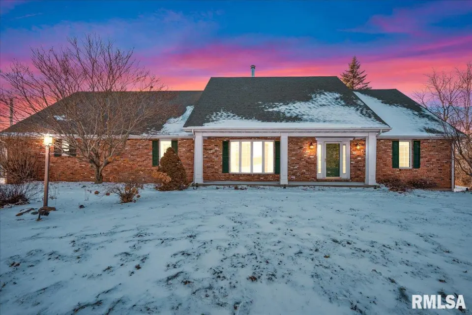 17215 N Mangold Road