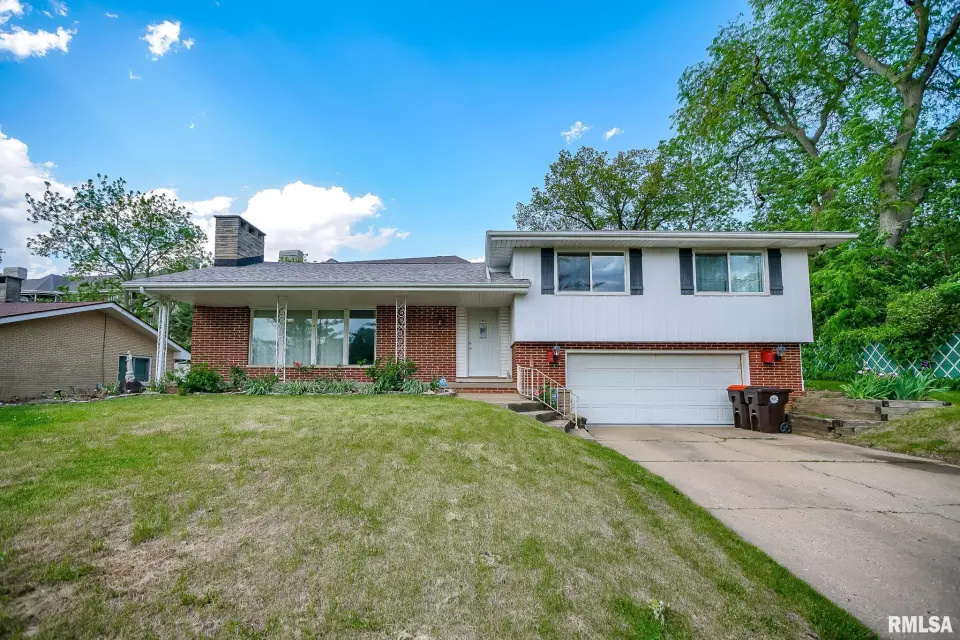 209 E Northridge Lane