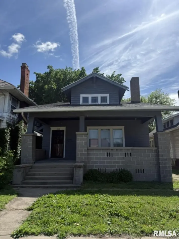 1220 N University Street