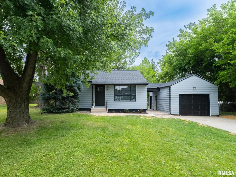 622 W Hawliette Court