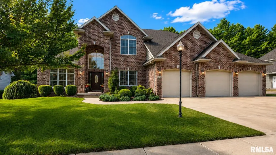 5720 W Forestwood Drive