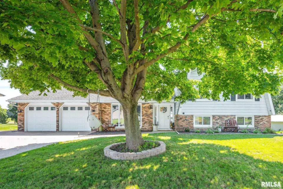 1217 S Apache Lane